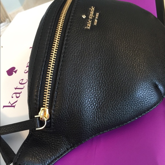 Kate Spade Jackson Belt Bag in Black Leather, New. - Picture 4 of 8